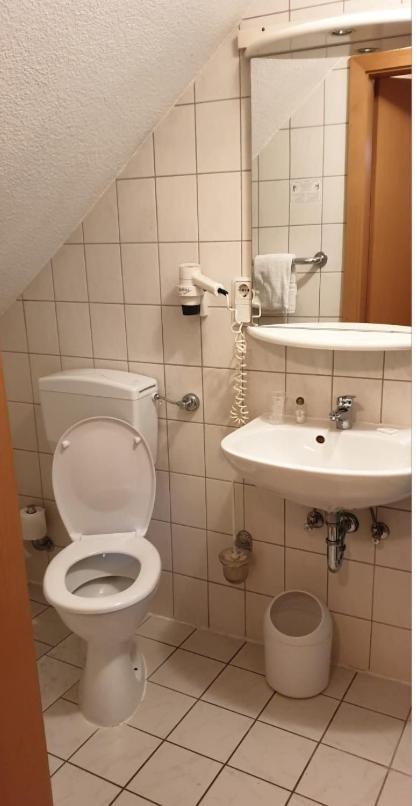 Gaestehaus Samuel Wadgassen Exteriör bild